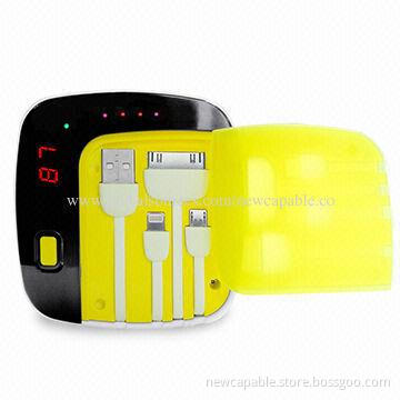 Cable and Plugs Inside Power Bank with 4,000mAh Capacity